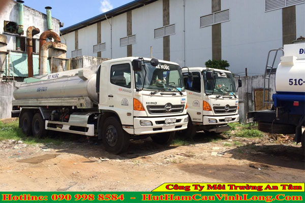 Thuê xe bồn chở nước tại Mỹ Tho - Tiền Giang rửa đường, tưới cây